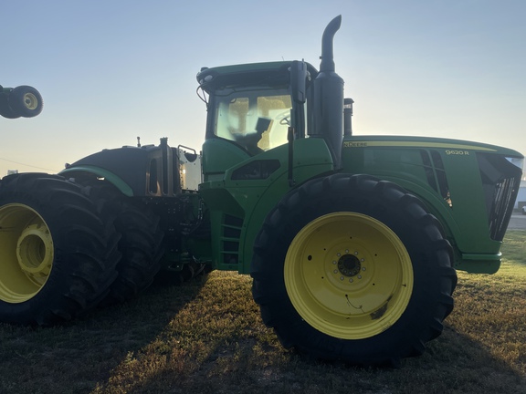 2019 John Deere 9620R Tractor 4WD