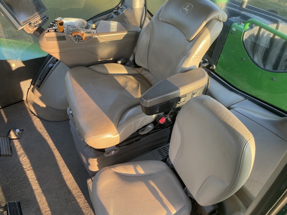 2019 John Deere 9620R Tractor 4WD