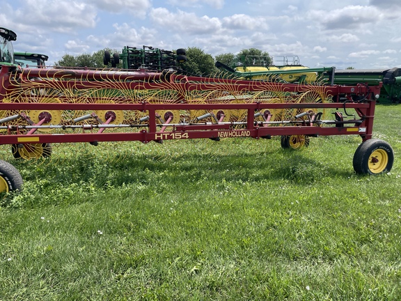 2002 New Holland HT-154 Rake