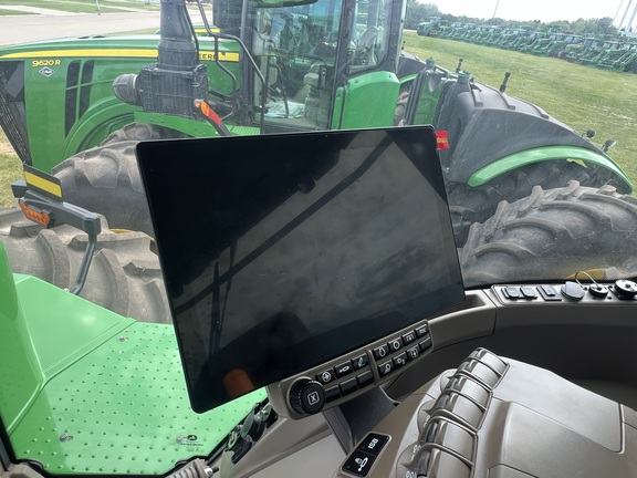 2024 John Deere 9R 590 Tractor 4WD