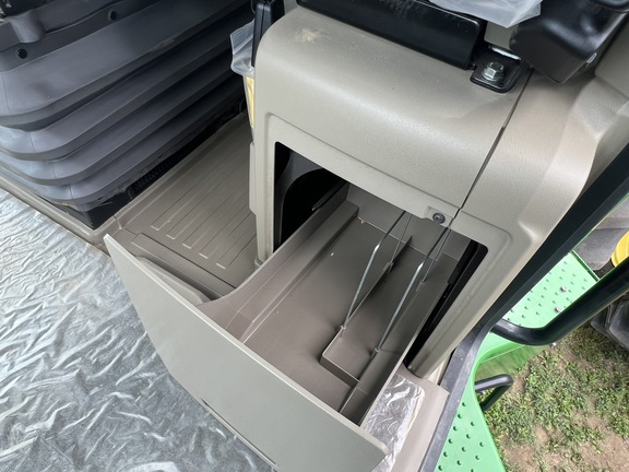 2024 John Deere 9R 590 Tractor 4WD