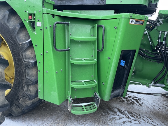 2024 John Deere 9R 640 Tractor 4WD