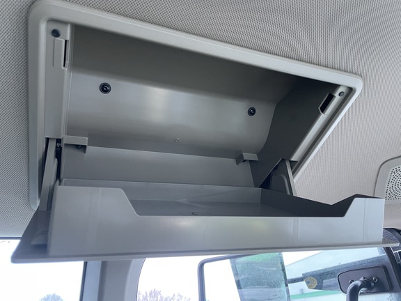 2024 John Deere 9R 640 Tractor 4WD