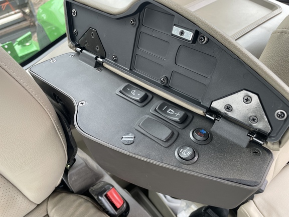 2024 John Deere 8R 340 Tractor