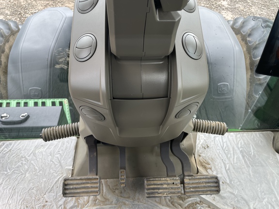 2024 John Deere 8R 340 Tractor