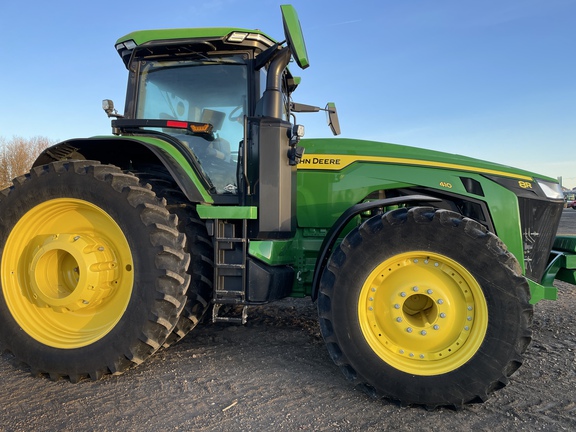 2023 John Deere 8R 410 Tractor