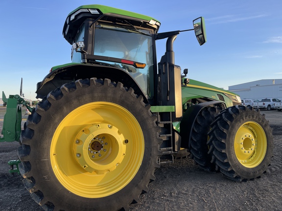2023 John Deere 8R 410 Tractor