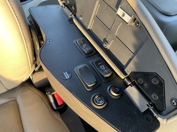 2023 John Deere 8R 410 Tractor