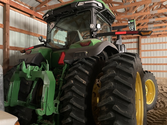 2023 John Deere 8R 410 Tractor
