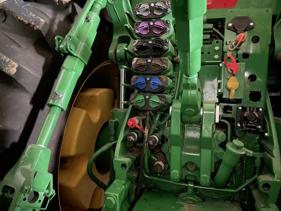 2023 John Deere 8R 410 Tractor