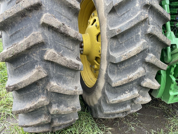 2023 John Deere 8R 410 Tractor