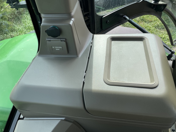 2023 John Deere 8R 410 Tractor