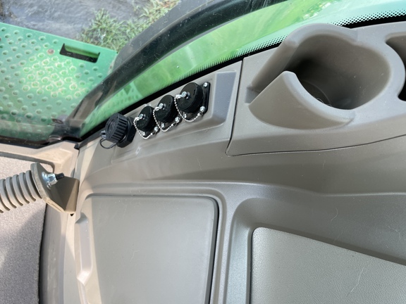 2023 John Deere 8R 410 Tractor