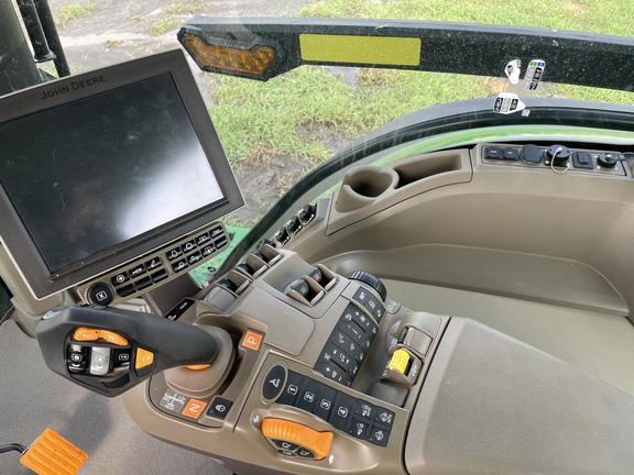 2023 John Deere 8R 410 Tractor