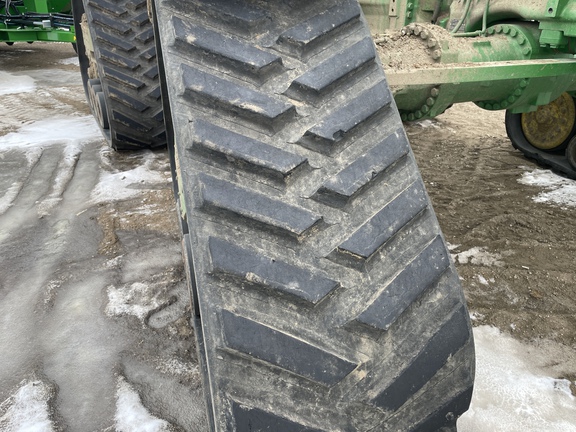 2023 John Deere 8RX 410 Tractor Rubber Track