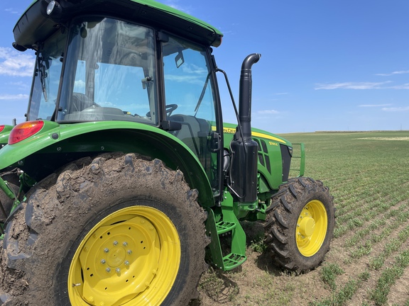 2024 John Deere 5090E Tractor