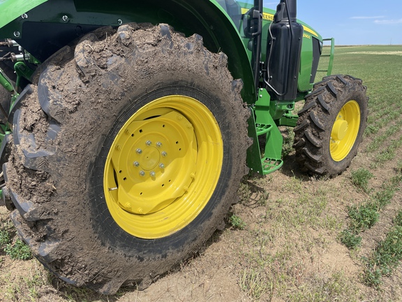 2024 John Deere 5090E Tractor