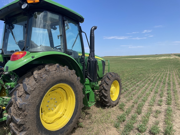 2024 John Deere 5090E Tractor