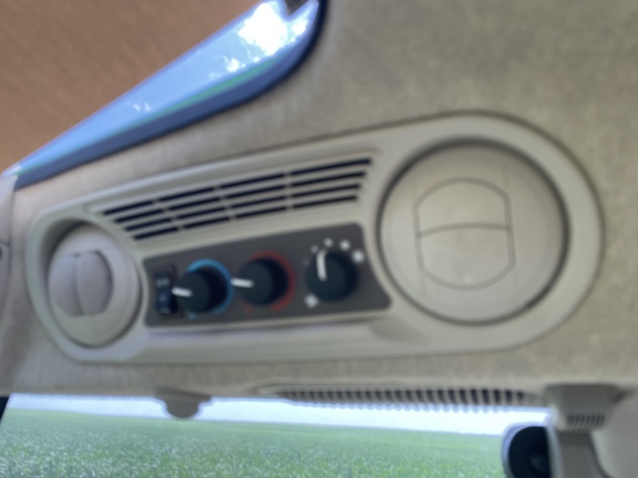 2024 John Deere 5090E Tractor