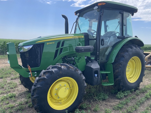 2024 John Deere 5090E Tractor