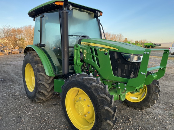 2024 John Deere 5075E Tractor