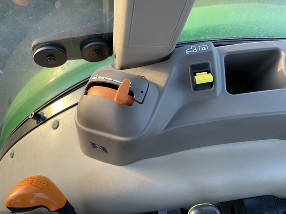 2024 John Deere 5075E Tractor