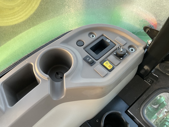 2024 John Deere 5075E Tractor