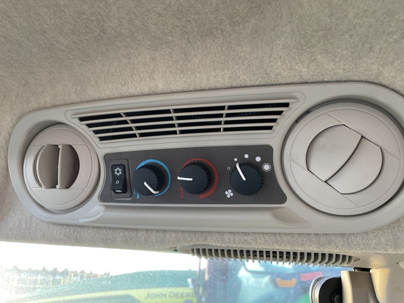 2024 John Deere 5075E Tractor