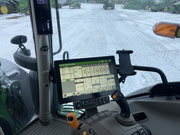 2024 John Deere 6R 195 Tractor