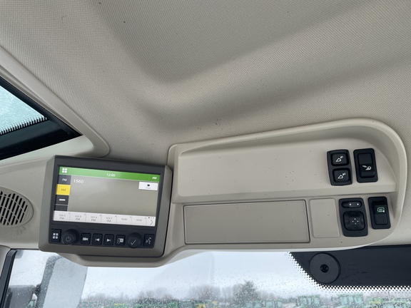 2024 John Deere 6R 195 Tractor