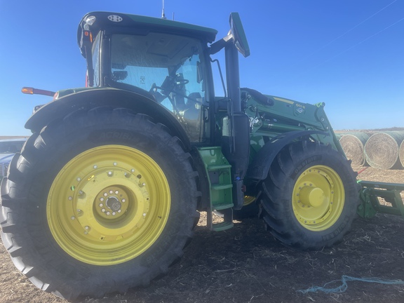 2025 John Deere 6R 195 Tractor