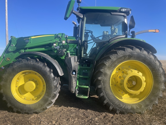 2025 John Deere 6R 195 Tractor