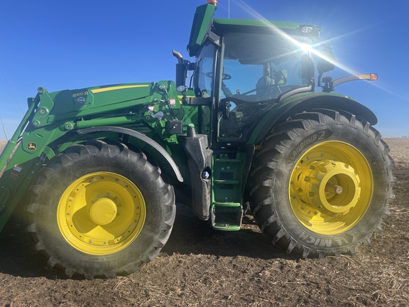 2025 John Deere 6R 195 Tractor