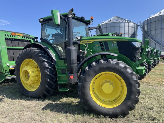 2025 John Deere 6R 195 Tractor