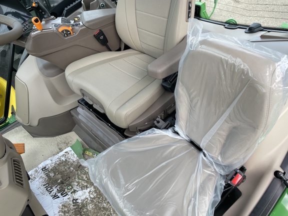 2025 John Deere 6R 195 Tractor