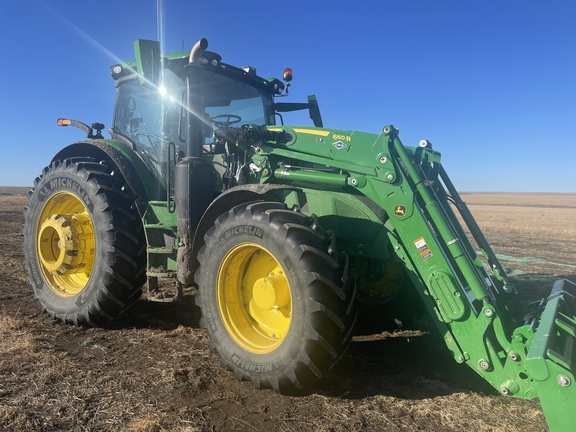 2025 John Deere 6R 195 Tractor