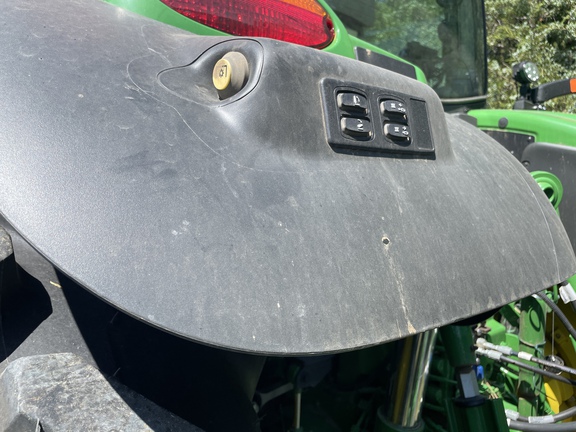 2025 John Deere 6R 195 Tractor