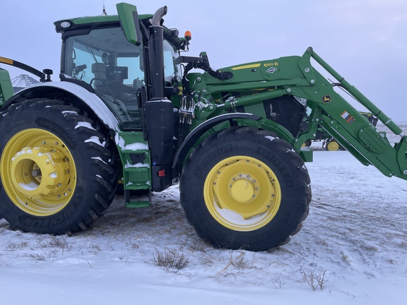 2025 John Deere 6R 195 Tractor