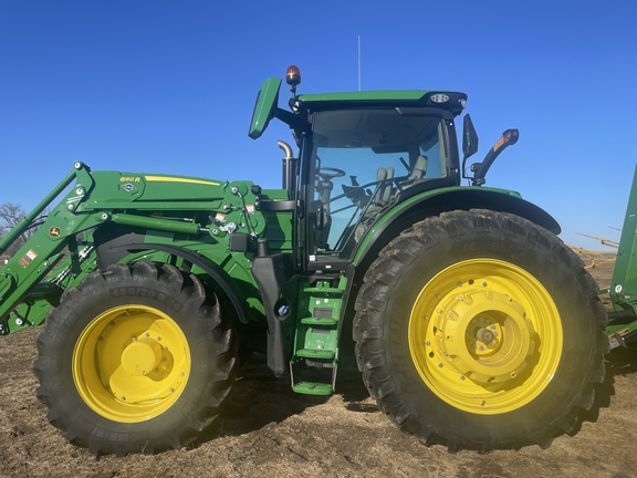 2025 John Deere 6R 195 Tractor