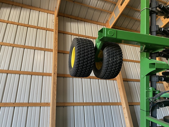 2019 John Deere 1895 Air Seeder