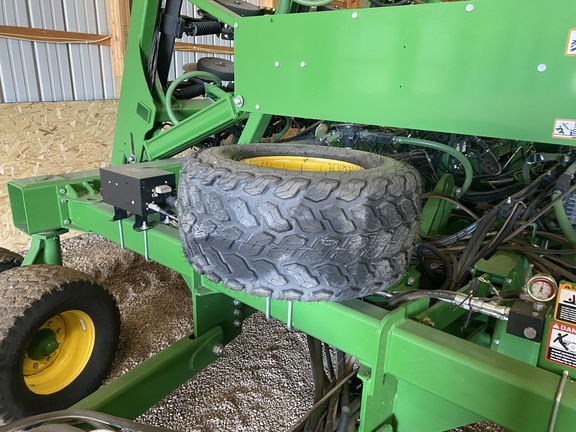 2019 John Deere 1895 Air Seeder