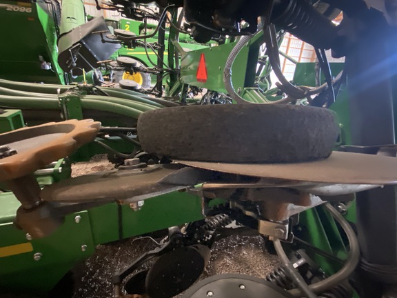 2019 John Deere 1895 Air Seeder