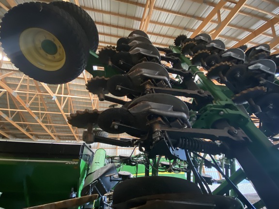 2019 John Deere 1895 Air Seeder
