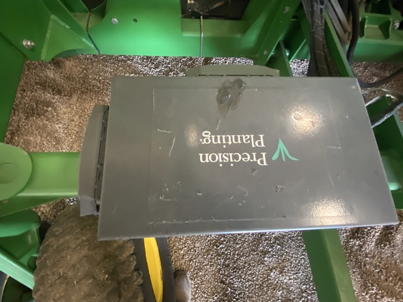 2019 John Deere 1895 Air Seeder