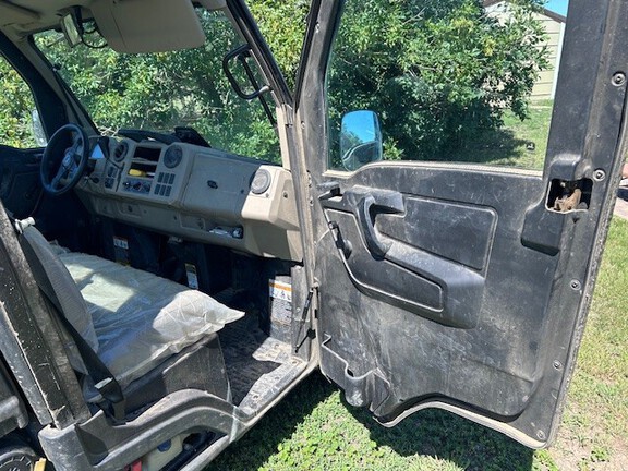 2023 John Deere XUV 835R ATV