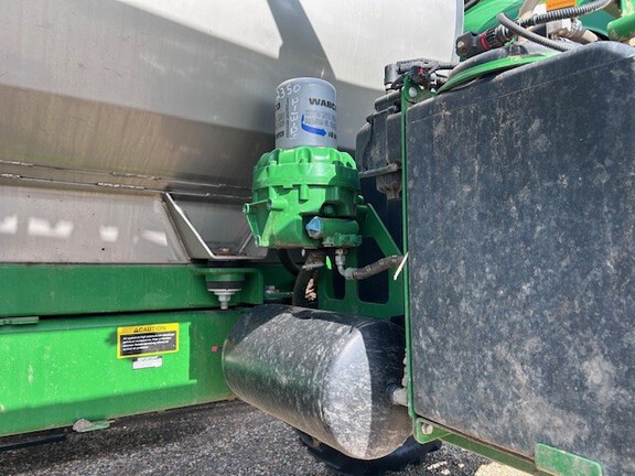 2017 John Deere R4045 Sprayer/High Clearance