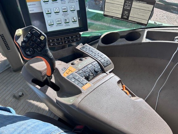 2017 John Deere R4045 Sprayer/High Clearance