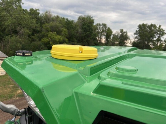 2022 John Deere 410R Sprayer/High Clearance