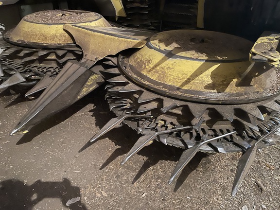 2000 John Deere 6850 Forage Harvester