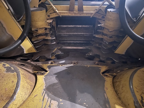 2000 John Deere 6850 Forage Harvester